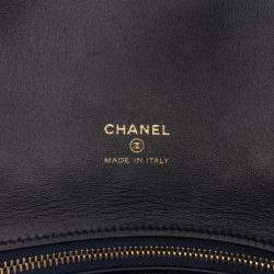 Pre Owned Chanel Navy Blue Quilted Velvet 31 Clutch