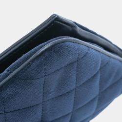 Pre Owned Chanel Navy Blue Quilted Velvet 31 Clutch