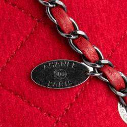 Pre Owned Chanel Red Paris-Salzburg Medium Quilted Wool Edelweiss Flap