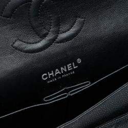 Pre Owned Chanel Black Medium Classic Caviar Double Flap