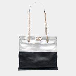 Pre Owned Chanel Black/Silver Large Bicolor Metallic Goatskin and Calfskin Boy Tote