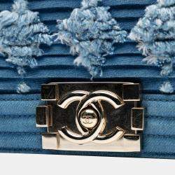 Pre Owned Chanel Blue Old Medium Pleated Denim Boy Flap