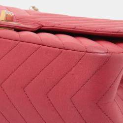 Pre Owned Chanel Red Reissue 2.55 Chevron Lambskin Double Flap 225