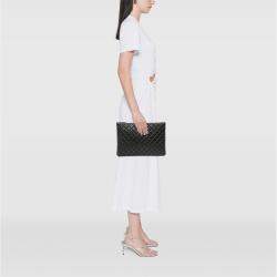 Pre Owned Chanel Black Large Quilted Lambskin O Case Clutch