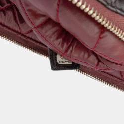 Pre Owned Chanel Black Large Quilted Lambskin O Case Clutch