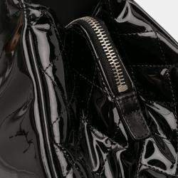 Pre Owned Chanel Black Small Patent Lipstick Tote