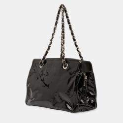 Pre Owned Chanel Black Small Patent Lipstick Tote