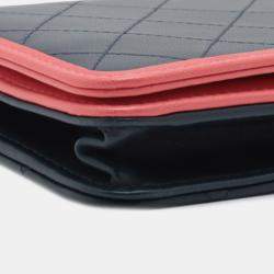 Pre Owned Chanel Blue Quilted Lambskin Color Pop Wallet on Chain