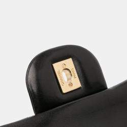 Pre Owned Chanel Black Jumbo Classic Lambskin Double Flap