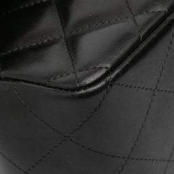 Pre Owned Chanel Black Jumbo Classic Lambskin Double Flap