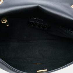 Pre Owned Chanel Black Quilted Lambskin On And On Chain Flap
