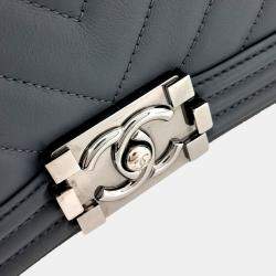 Pre Owned Chanel Blue Leather Chevron Boy Bag Medium