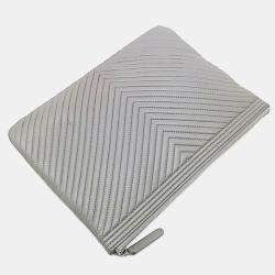 Pre Owned Chanel Grey Leather Chevron Boy Clutch New Medium