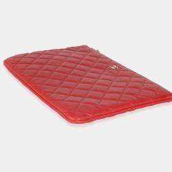 Pre Owned Chanel Red Quilted Lambskin Medium Casino Beauty CC Cosmetic Case