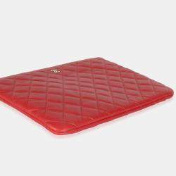 Pre Owned Chanel Red Quilted Lambskin Medium Casino Beauty CC Cosmetic Case