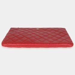 Pre Owned Chanel Red Quilted Lambskin Medium Casino Beauty CC Cosmetic Case