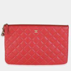 Pre Owned Chanel Red Quilted Lambskin Medium Casino Beauty CC Cosmetic Case