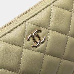 Pre Owned Chanel Green Small Quilted Lambskin O Case Zip Pouch