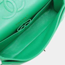 Pre Owned Chanel Green Medium Classic Lambskin Double Flap