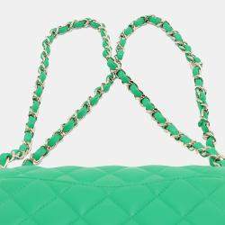 Pre Owned Chanel Green Medium Classic Lambskin Double Flap