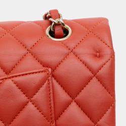 Pre Owned Chanel Red Medium Classic Lambskin Double Flap