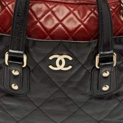 Pre Owned Chanel Black/Red Quilted Leather Portobello Frame Bag