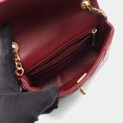Pre Owned Chanel Mini Matelasse Bordeaux Lambskin Leather Shoulder Bag