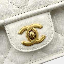 Pre Owned Chanel Chain Shoulder Bag Matelasse Coco Mark Caviar Skin White