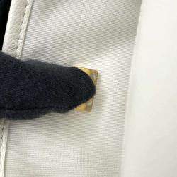 Pre Owned Chanel Chain Shoulder Bag Matelasse Coco Mark Caviar Skin White