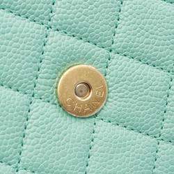 Pre Owned Chanel Cc Filigree Shoulder Bag Caviar Skin Grained Calf Green