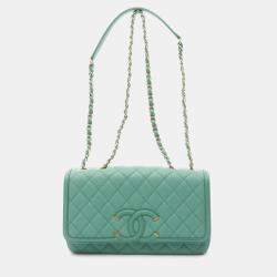 Pre Owned Chanel Cc Filigree Shoulder Bag Caviar Skin Grained Calf Green