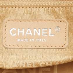 Pre Owned Chanel Metallic Quilted Caviar Leather Small Tassel Bowler Bag
