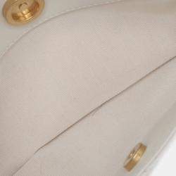 Pre Owned Chanel White Quilted Calfskin Close To Me Hobo