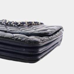 Pre Owned Chanel Navy Blue Jumbo Quilted Patent 3 Compartment Flap
