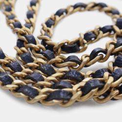 Pre Owned Chanel Navy Blue Mini Goatskin Chic Pearls Clutch On Chain