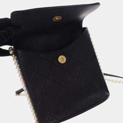 Pre Owned Chanel Black Small Quilted Calfskin About Pearls Hobo