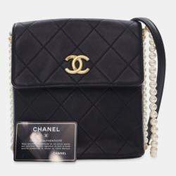 Pre Owned Chanel Black Small Quilted Calfskin About Pearls Hobo