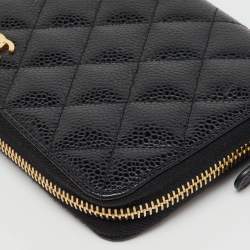 Pre Owned Chanel Black Quilted Caviar Leather CC Zip Around Wallet