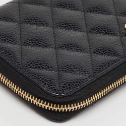 Pre Owned Chanel Black Quilted Caviar Leather CC Zip Around Wallet