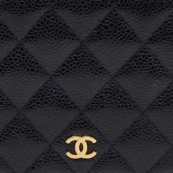 Pre Owned Chanel Black Quilted Caviar Leather CC Zip Around Wallet