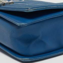 Pre Owned Chanel Blue/Iridescent Chevron PVC and Leather Medium Boy Flap Bag