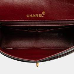 Pre Owned Chanel Black Medium Tall Classic Lambskin Double Flap