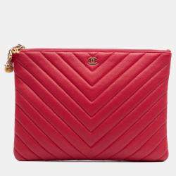 Pre Owned Chanel Red Medium Chevron Caviar Ancient Greek Charms O Case Clutch