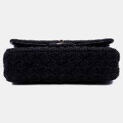 Pre Owned Chanel Black Medium Classic Tweed Single Flap