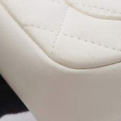 Pre Owned Chanel Flap White Quilted Leather Lambskin Shoulder Bag