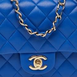 Pre Owned Chanel Blue Quilted Leather Square Mini Classic Single Flap Bag