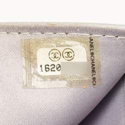 Pre Owned Chanel Black Leather CC Camellia Embossed Trifold Wallet