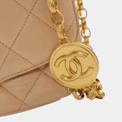 Pre Owned Chanel Brown Medium Quilted Lambskin CC Coin Flap