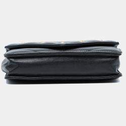 Pre Owned Chanel Black Chevron Lambskin Button Wallet On Chain