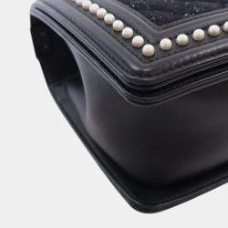 Pre Owned Chanel Black Old Medium Quilted Tweed and Calfskin Pearl Boy Flap